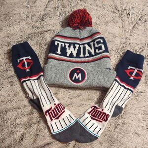 Minnesota Twins Beanie and Socks Set - Gray and Navy